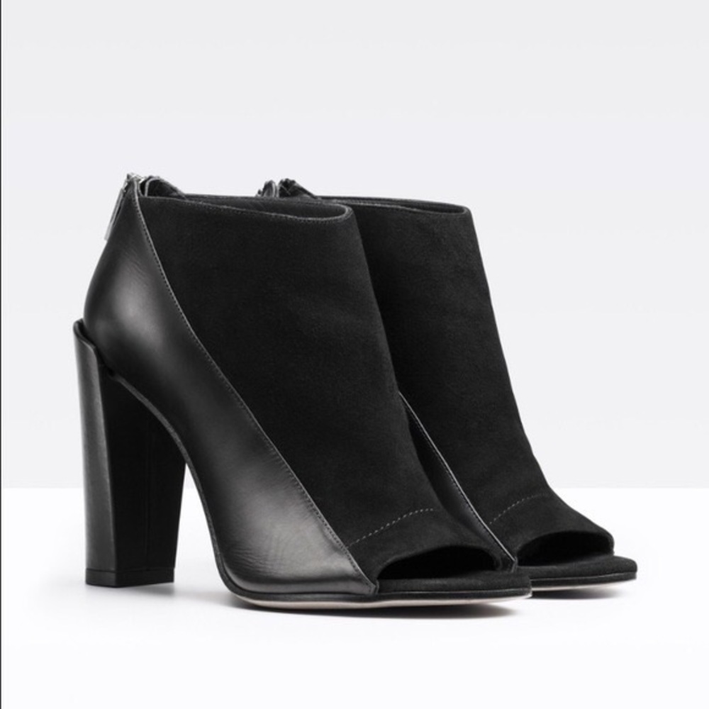 VINCE Black Bayard Two-Tone Leather Open-Toe Booties